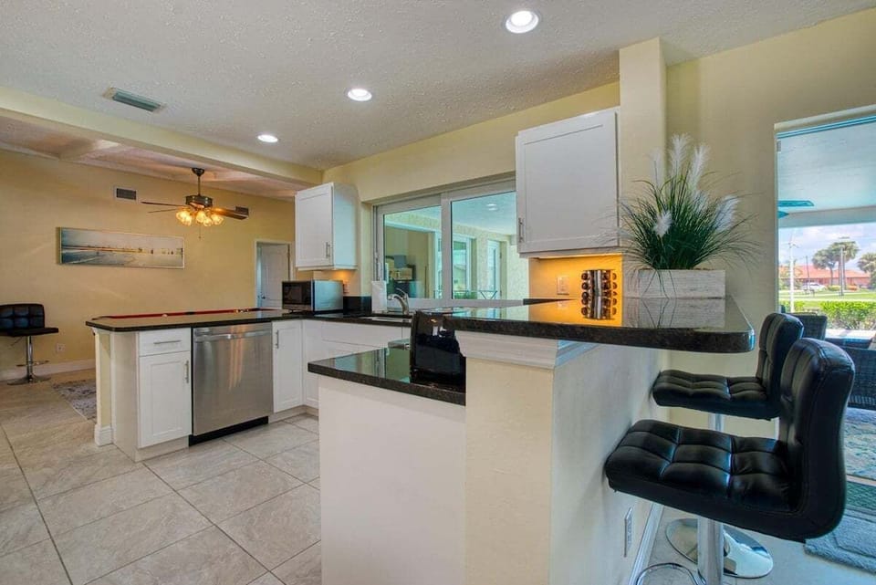 Wischis Florida Home - Happy Sunshine