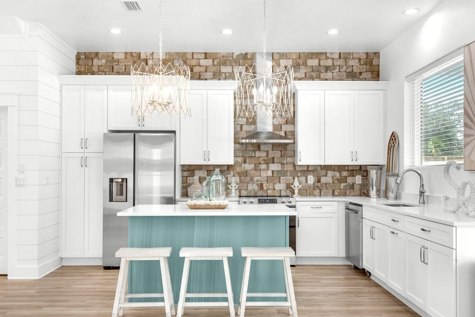 Create culinary masterpieces in Windsong's state of the art kitchen!