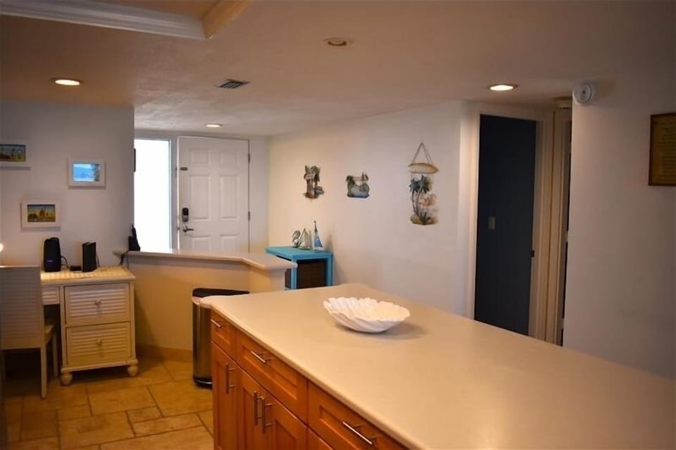 Kitchen to entryway