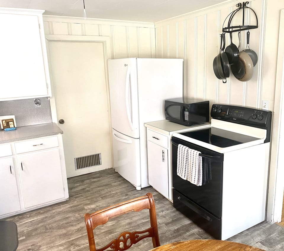 Kitchen With Dishwasher
