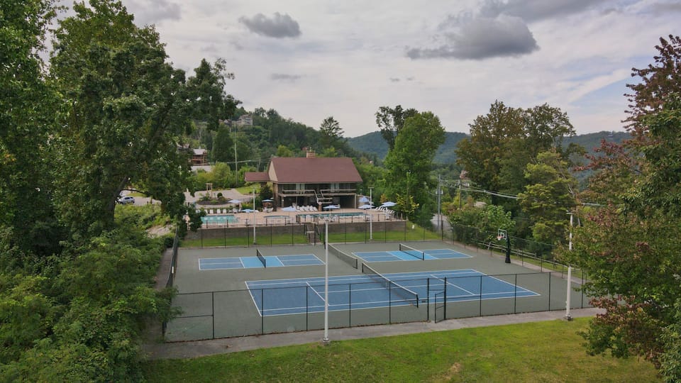 Sport court