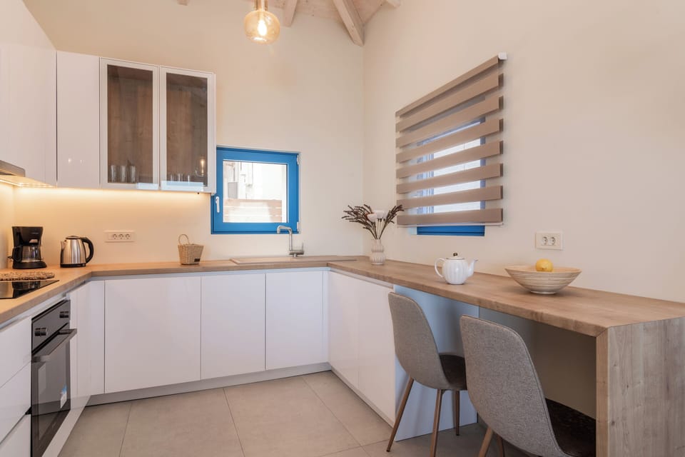 Astarte Villas - Bleu Beach Front Villa