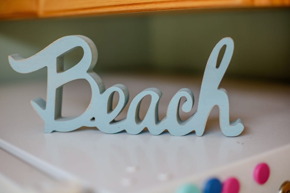 6 minutes from the Beach