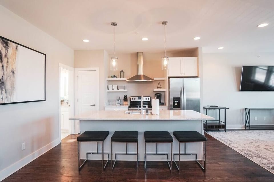 Unit 3 Kitchen (1)