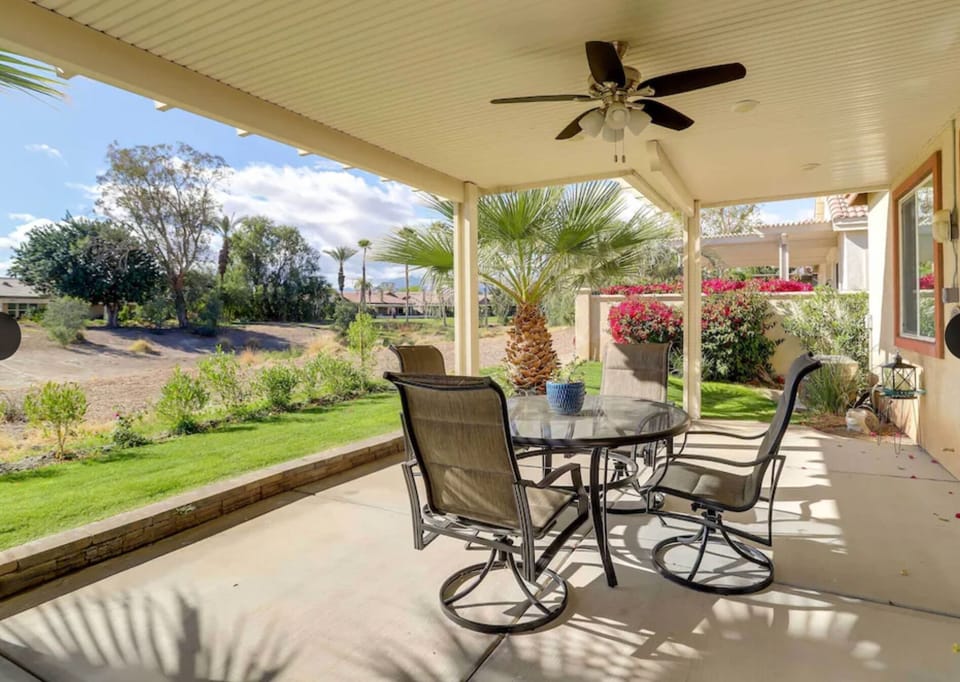 Back yard w/ covered patio 