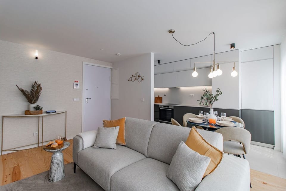 Relax in our comfortable and spacious couch after a long day visiting our wonderful city #bright #home