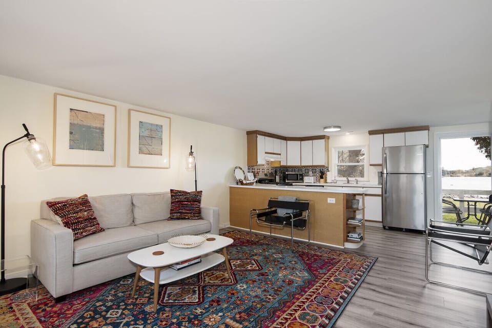 Spacious living area