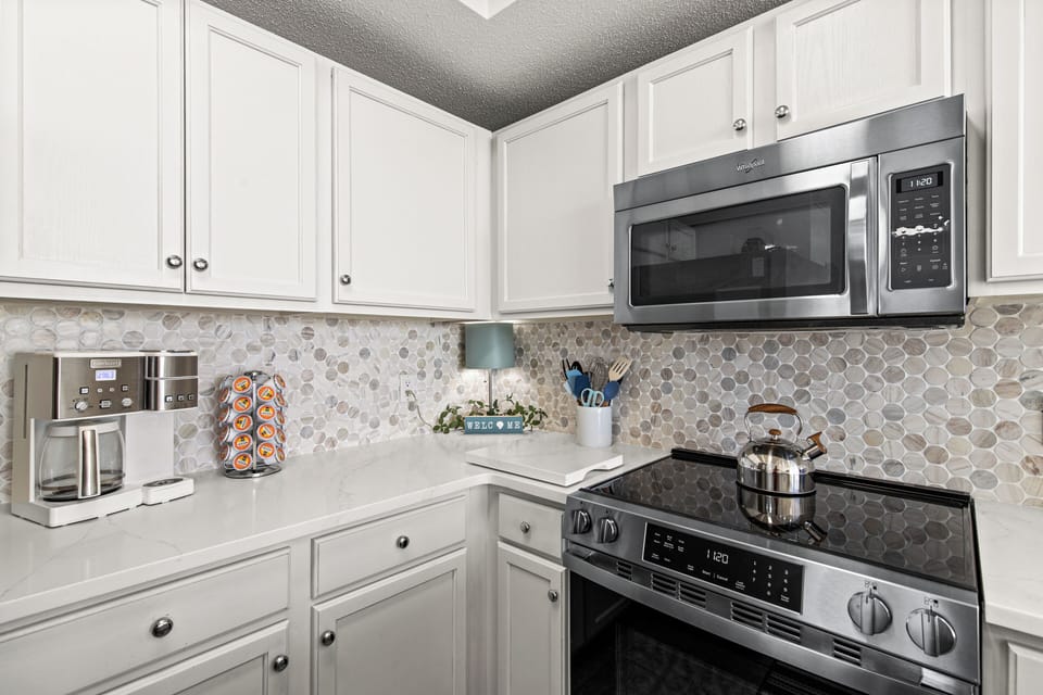 Newly Renovated Kitchen!