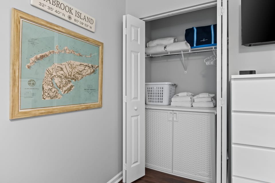 Guest room closet