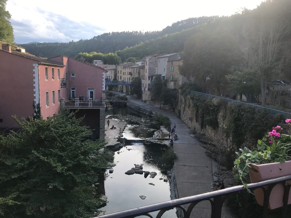 Rennes le Bain 