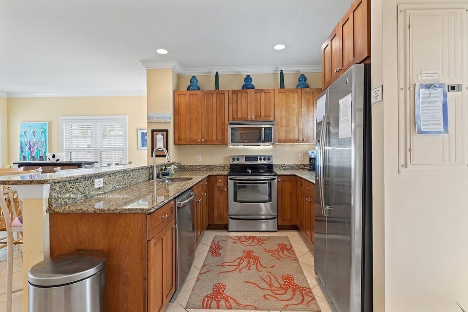 Up to date Kitchen with everything you need.