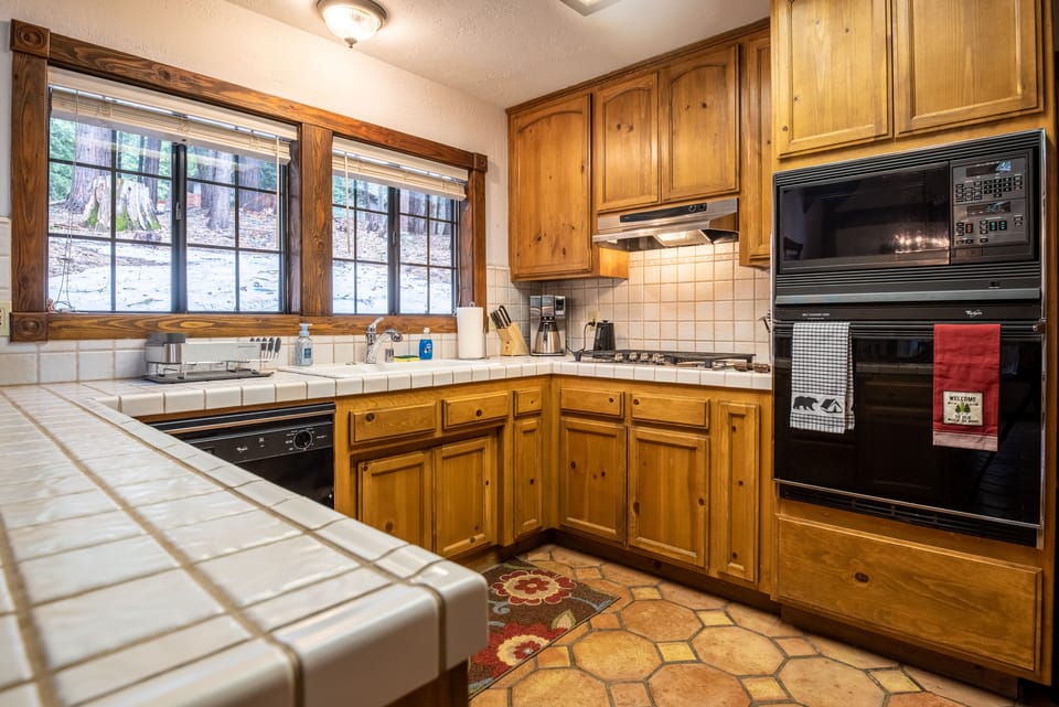 Kitchen - Kitchen