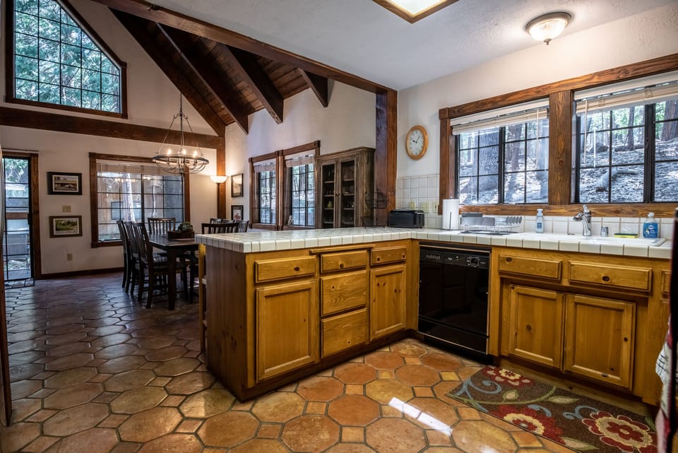 Kitchen - Kitchen