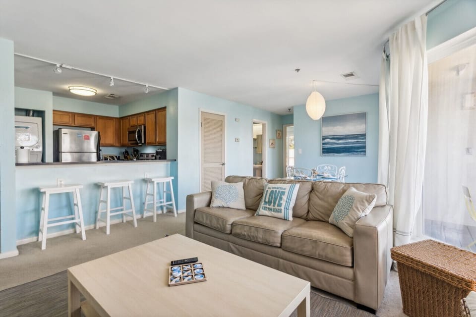 Extra seating at the bar for the little ones who want to `help` you cook!