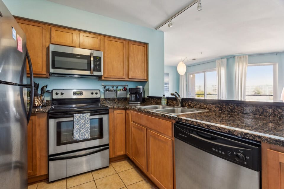 Warming up a snack or cooking for the family? Either way, we have everything you need!