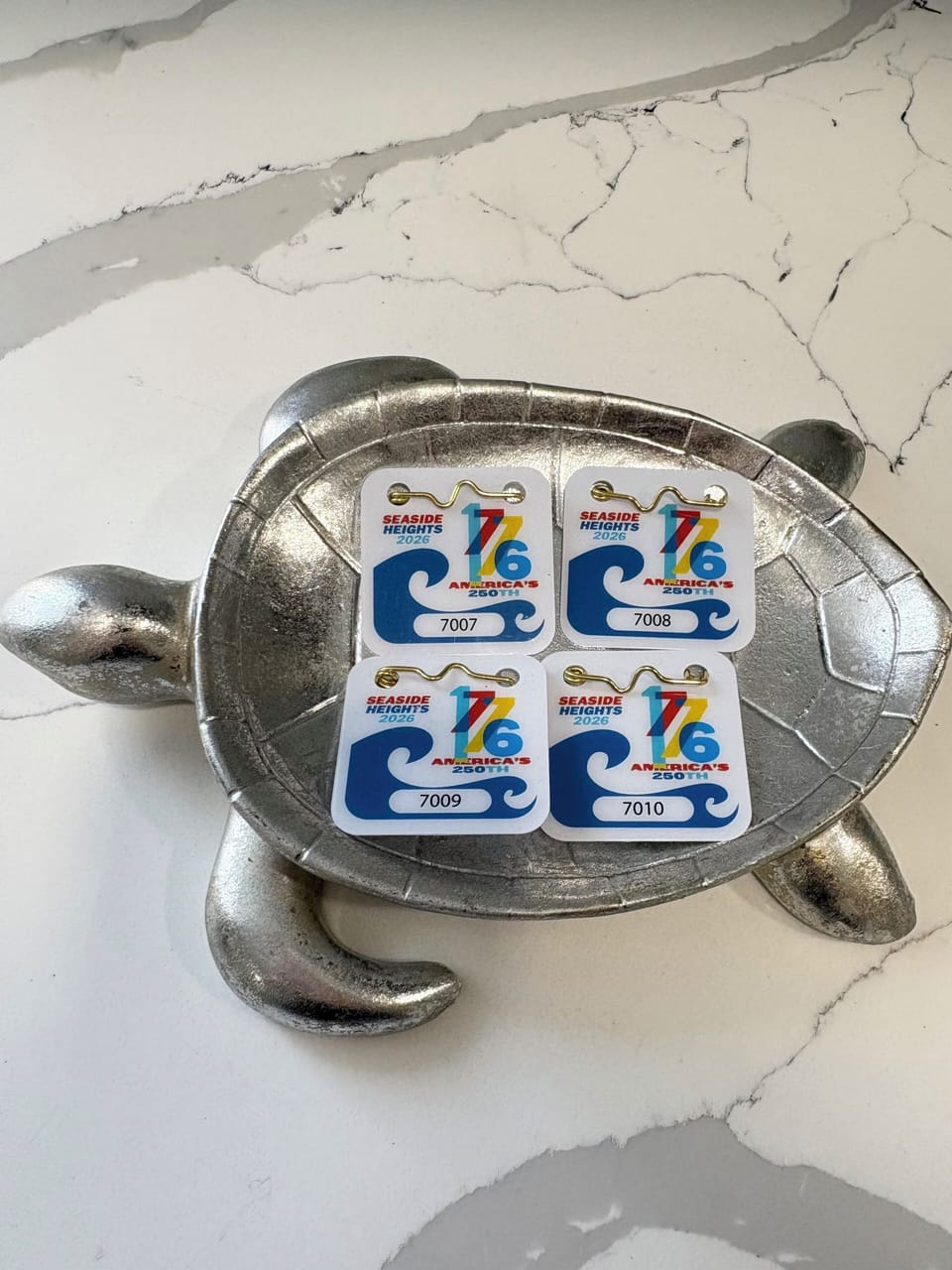 4 beach badges for your stay