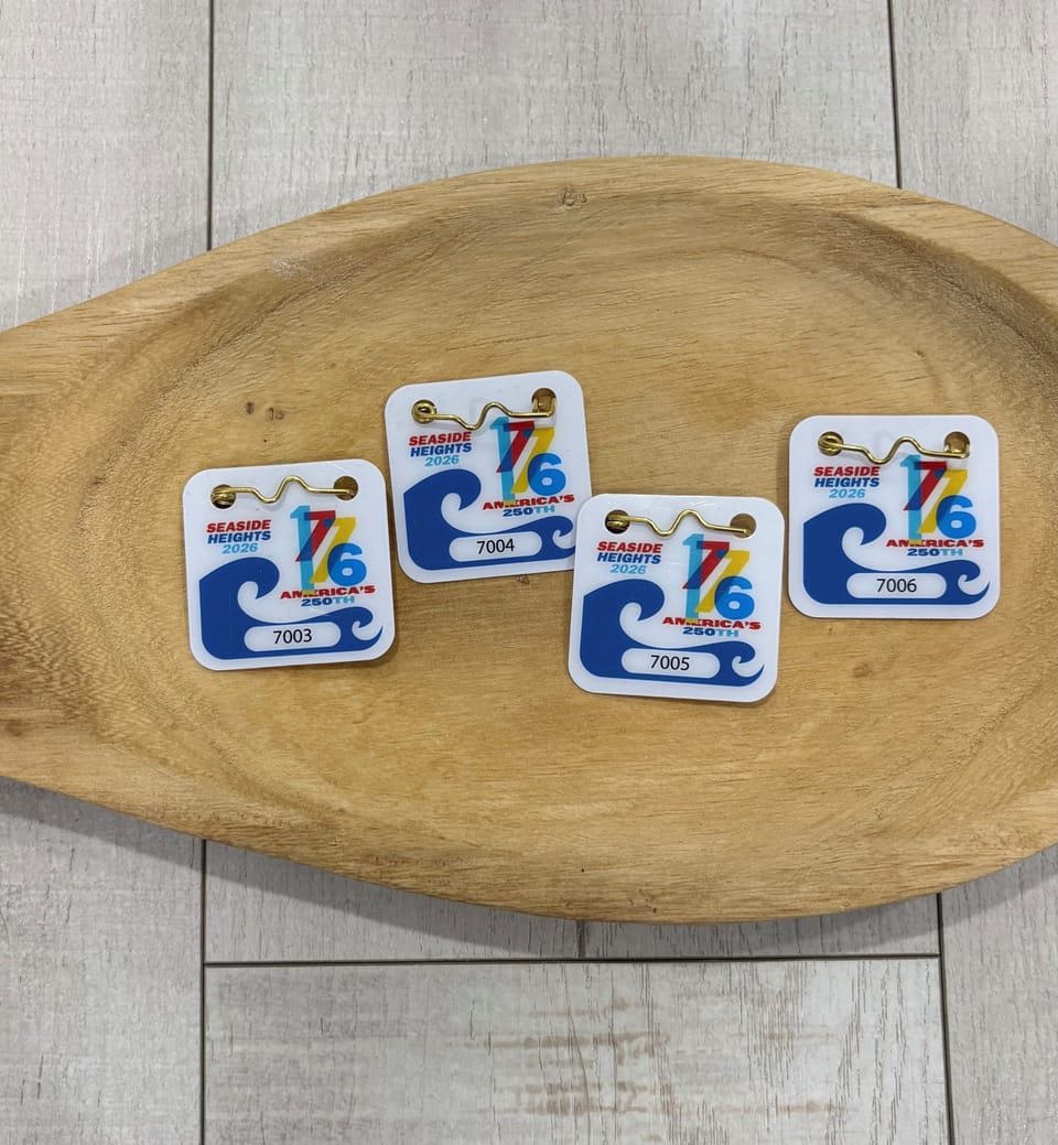 4 beach badges for your stay