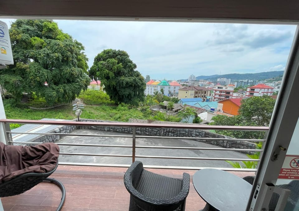 Studio at Bayshore in central Patong G24 (10395)