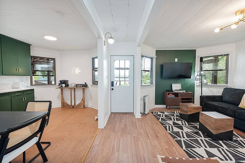 3c48ae15 1d04 4023 866c d9699a4c8a99