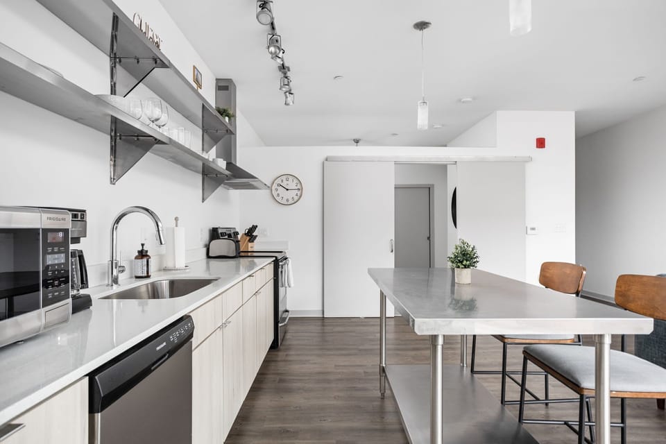 Fully equipped kitchen