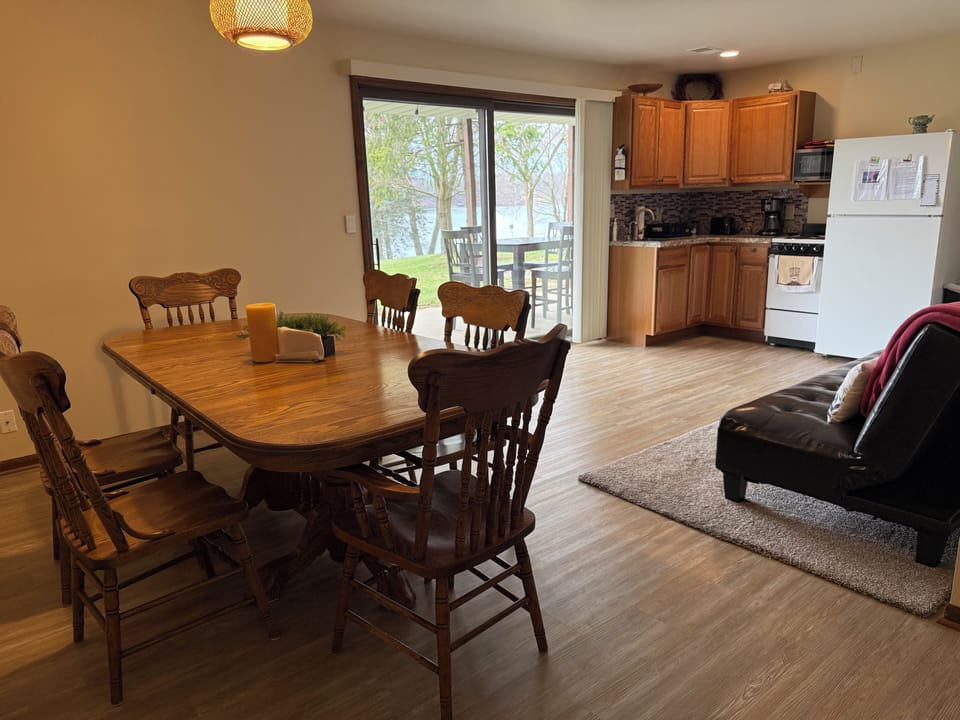 Spacious dining area with view