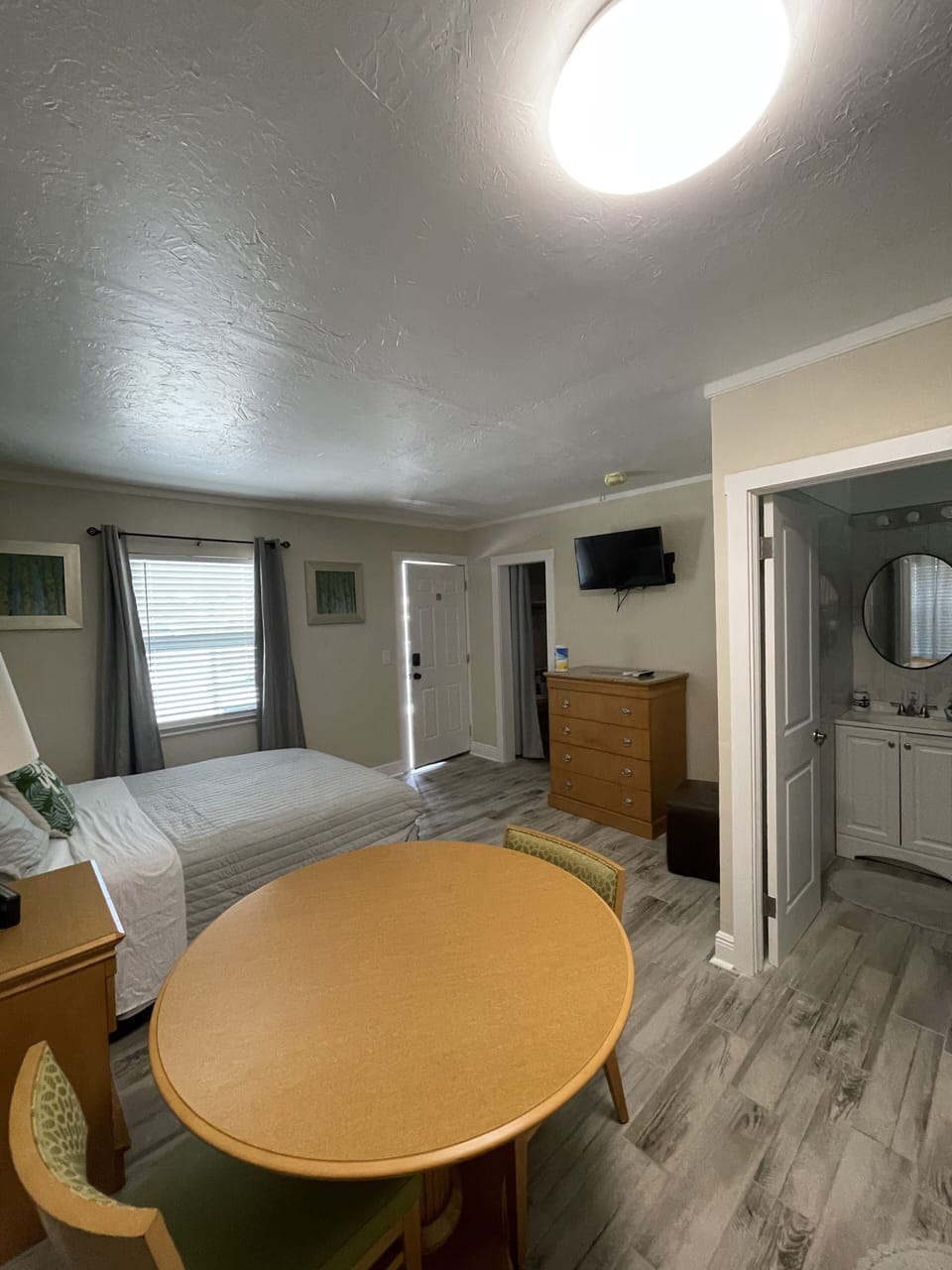 Room view 