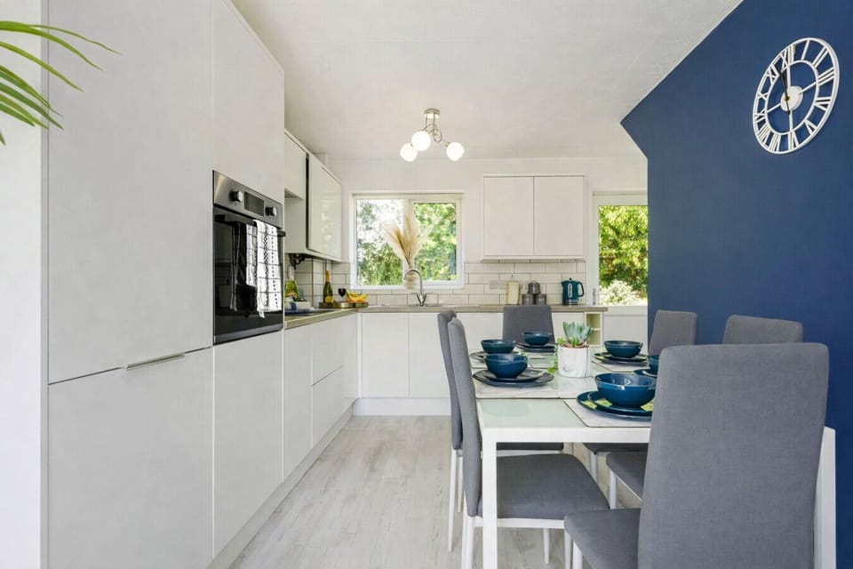 A fully equipped kitchen with everything you need to prepare and enjoy a home-cooked meal during your stay.