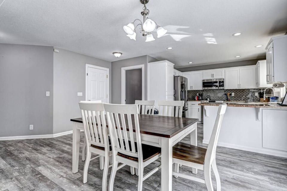Open Concept Kitchen & Dining