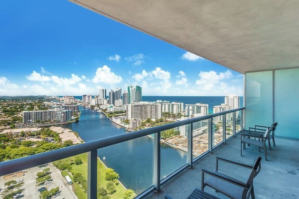 Your Balcony, 28th Floor