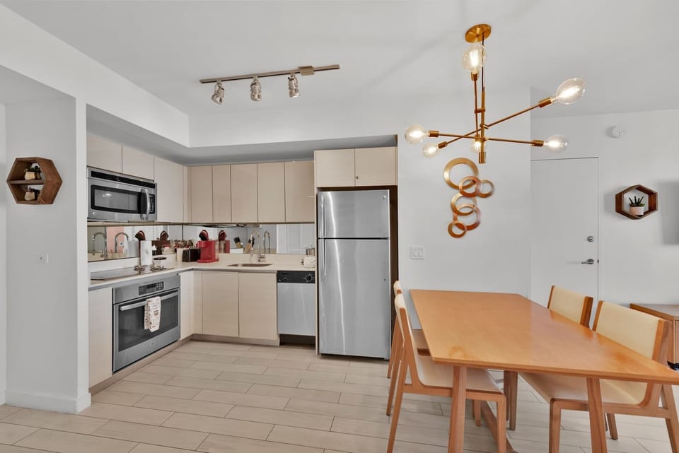 Dining area and fully stocked kitchen
