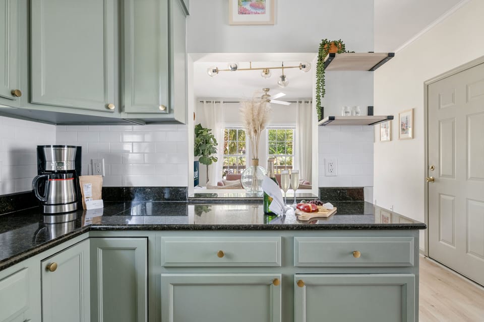 Fully Stocked Kitchen