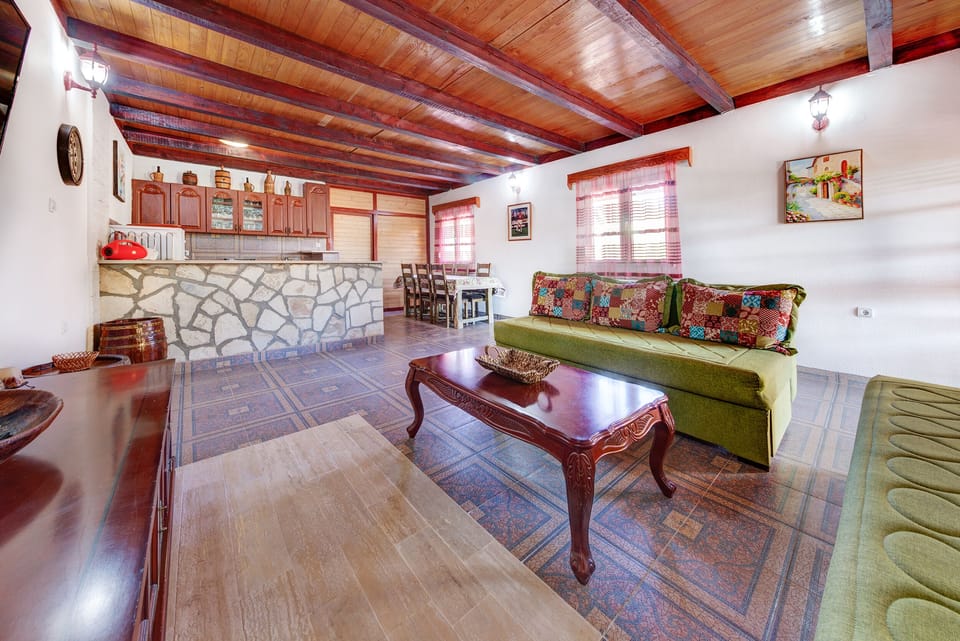 It is bright and spacious.