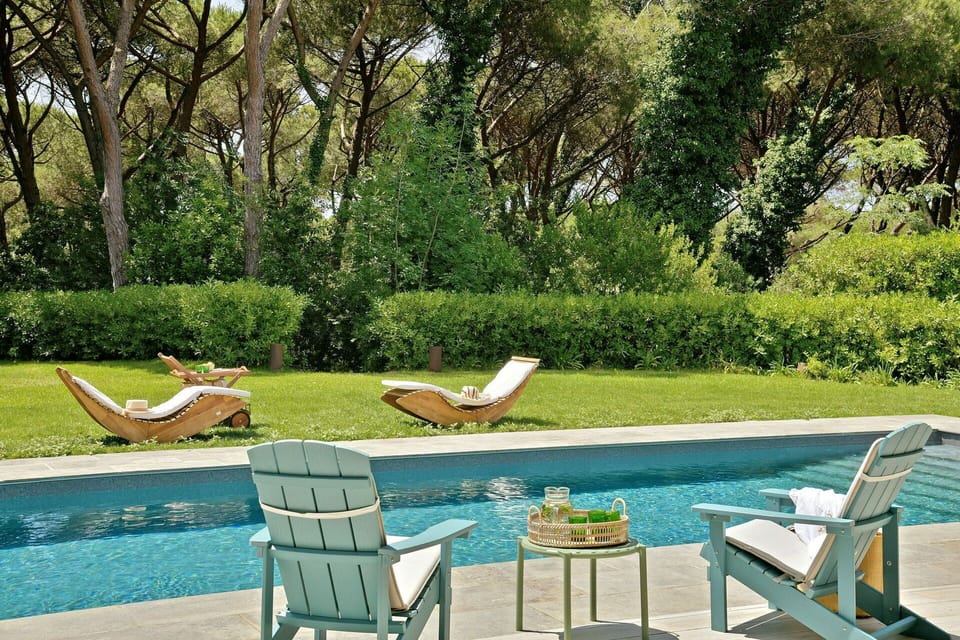 Activities, Amenities, Building Exterior, Facilities, Garden, Kitchen, Main Entrance, Outdoor, Pool, Room Detail, Spring, Summer