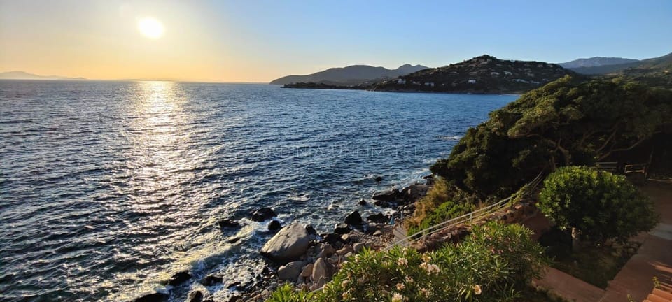 Building Exterior, Scenic View