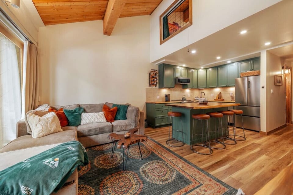 Condo 2: Living room and kitchen