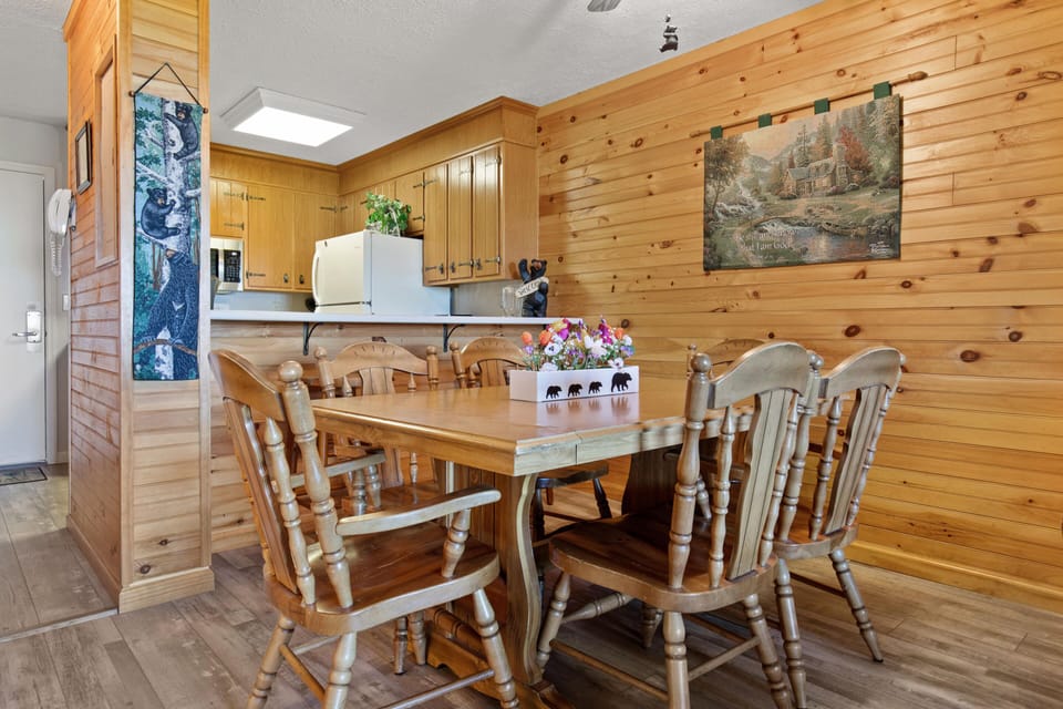 Dining Table - Seating for Six