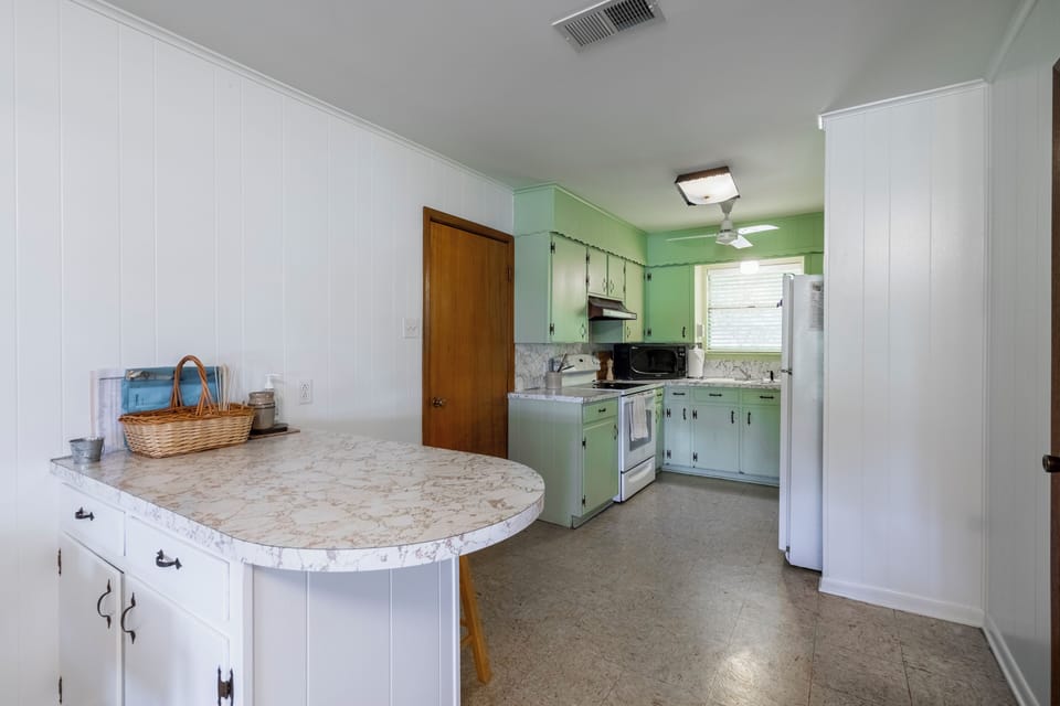 Kitchen and bar