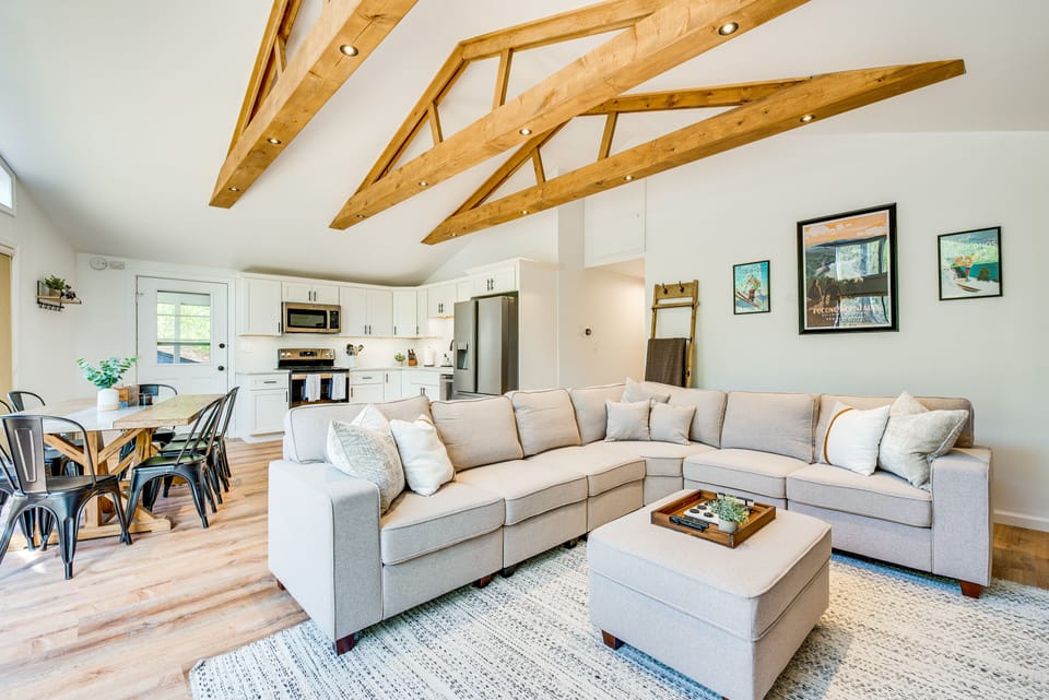 Living Room | Electric Fireplace | Smart TV