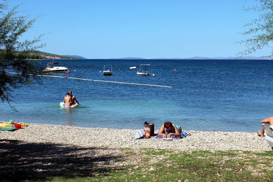 Nearby beaches