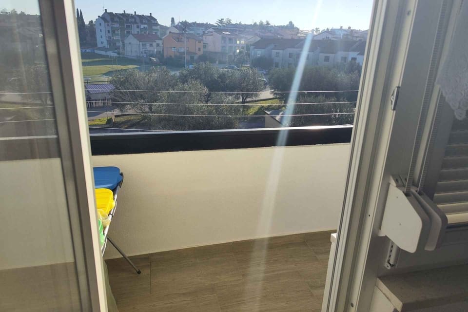 Balcony 2