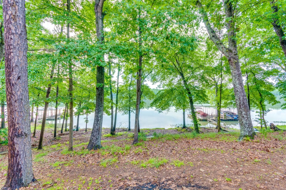 Lake Dardanelle Views | Boat Dock | Lake Dardanelle Access (On-Site)