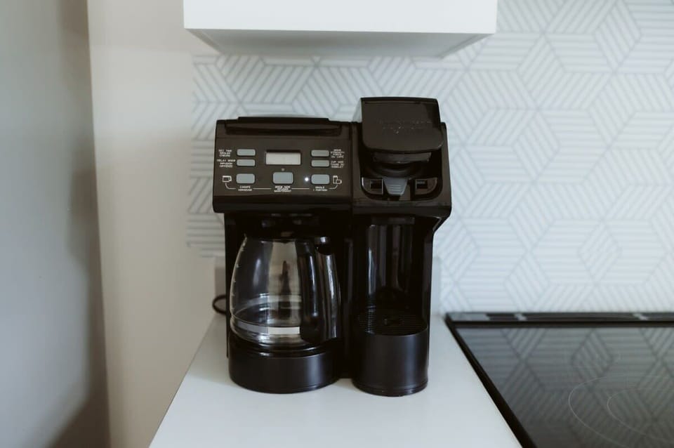 Coffee machine (regular + Kcups)