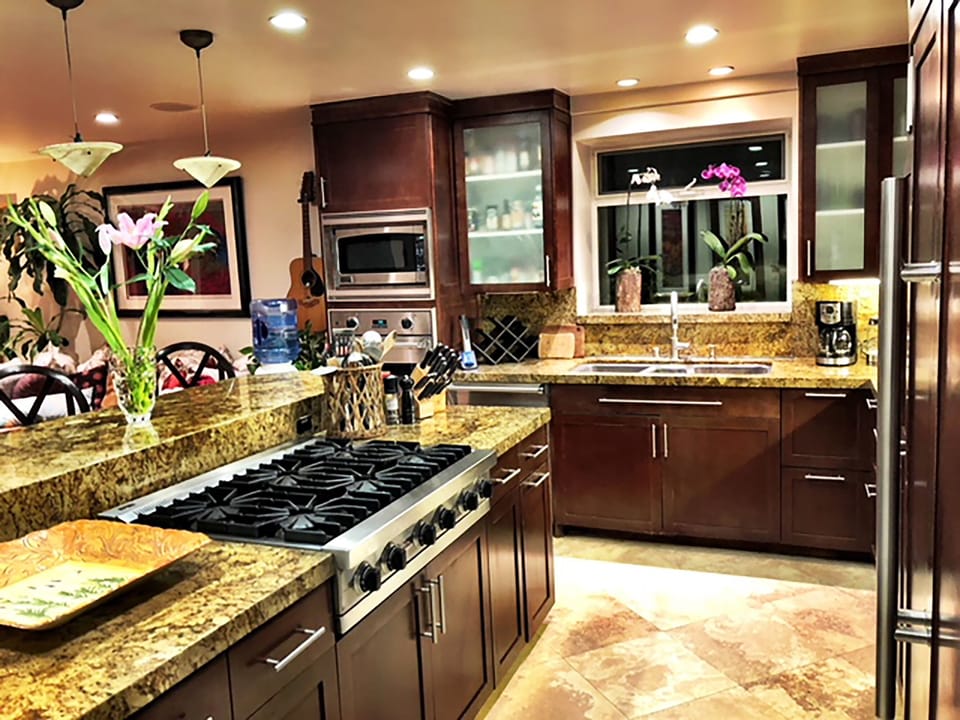 Big kitchen off the spool