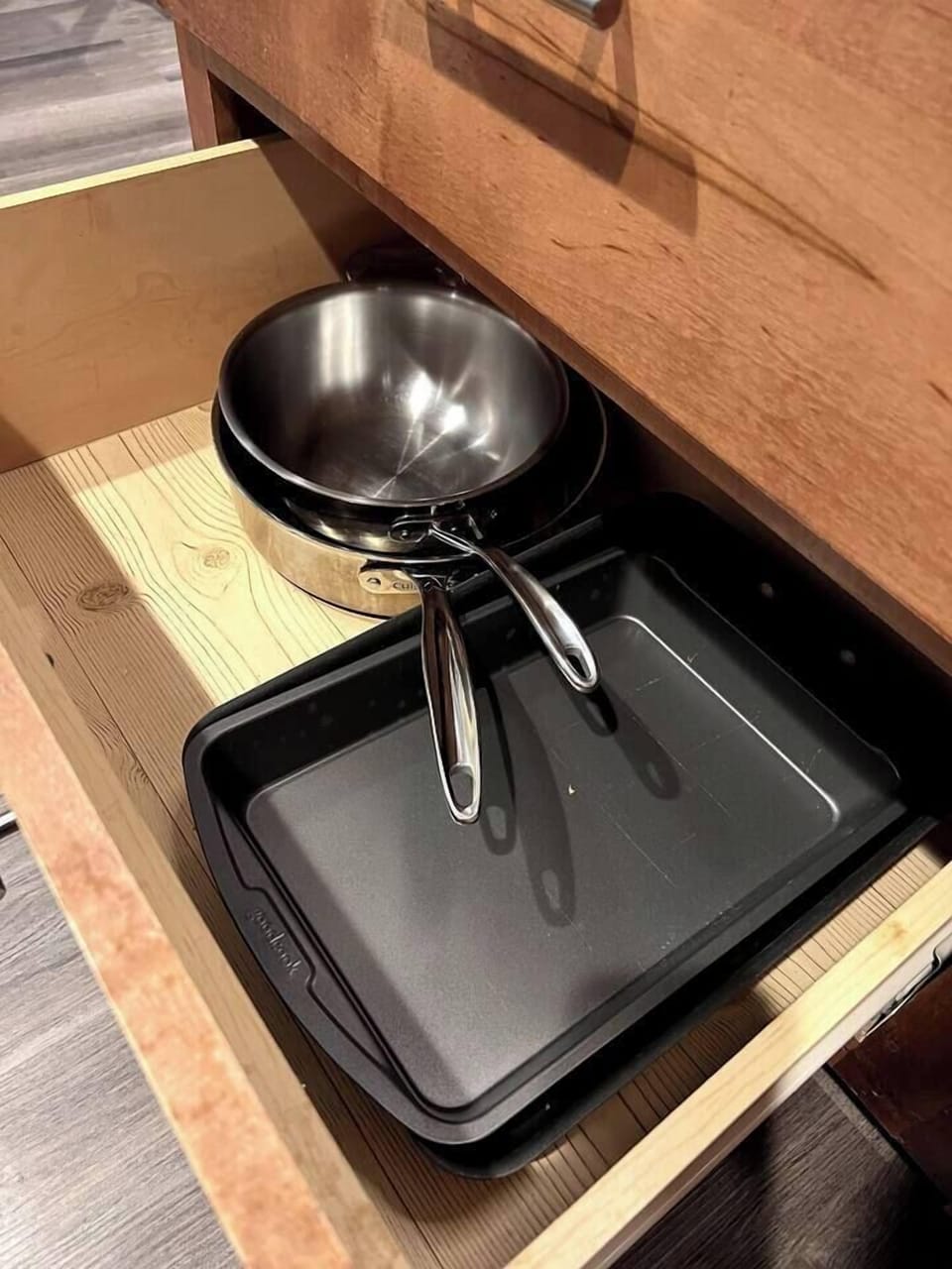 Kitchen cookware and baking sheets.