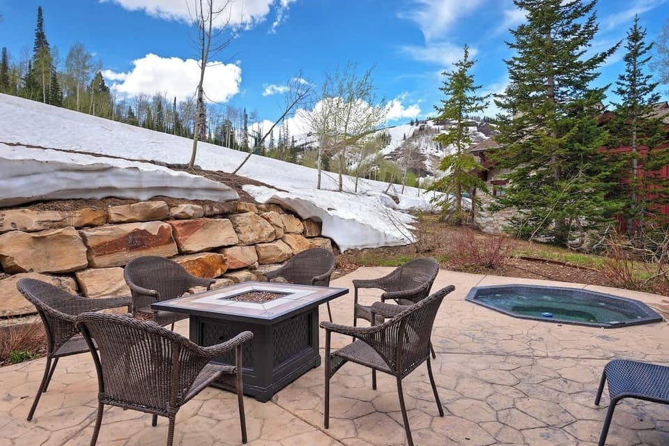 Private Hot Tub