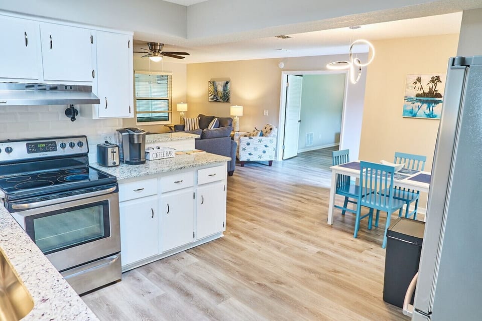 Kitchen with plenty of room to cook and prepare meals. All kitchen basics are provided.