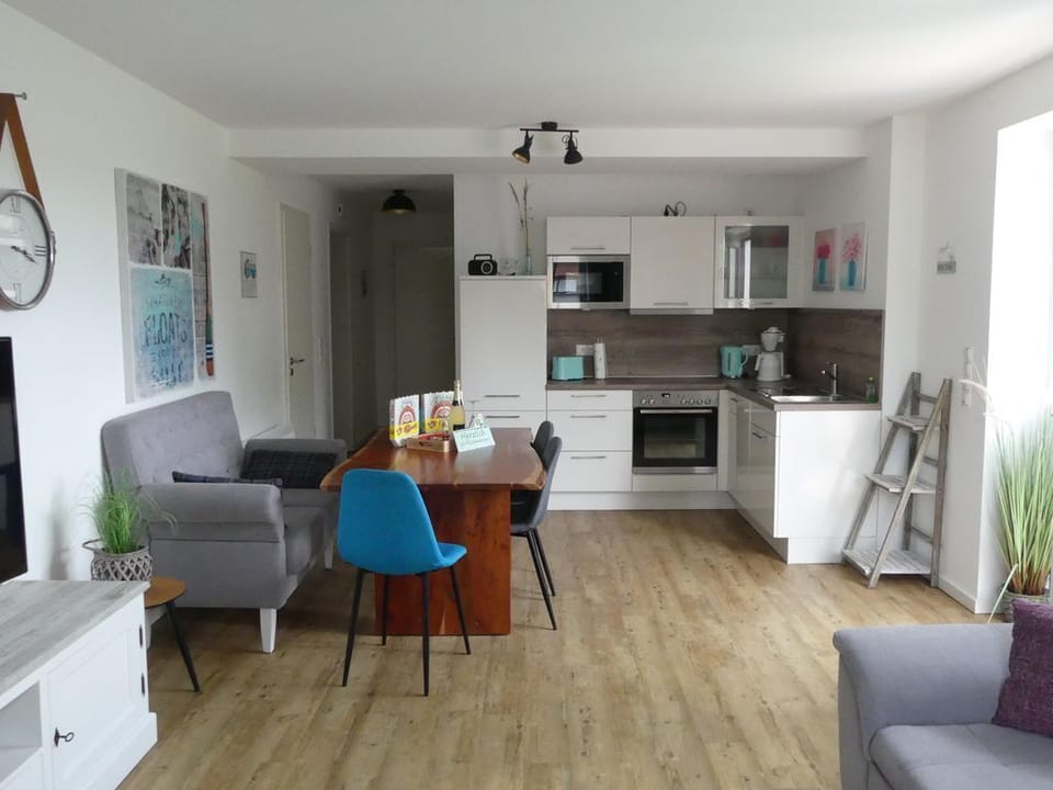 Ferienwohnung 4 "gut Tossens" - Appartement/fewo, Dusche, WC, 2 Schlafräume Apartment in Butjadingen