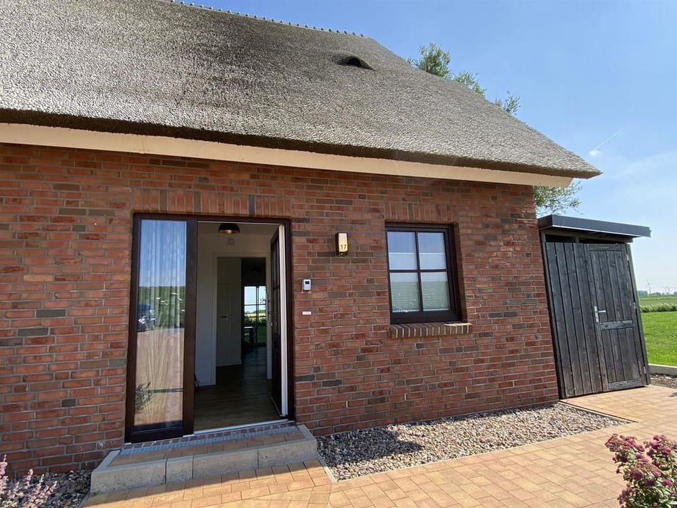 Ferienhaus 17 "gut Tossens" - Ferienhaus 17, Dusche, WC, 3 Schlafräume House in Butjadingen