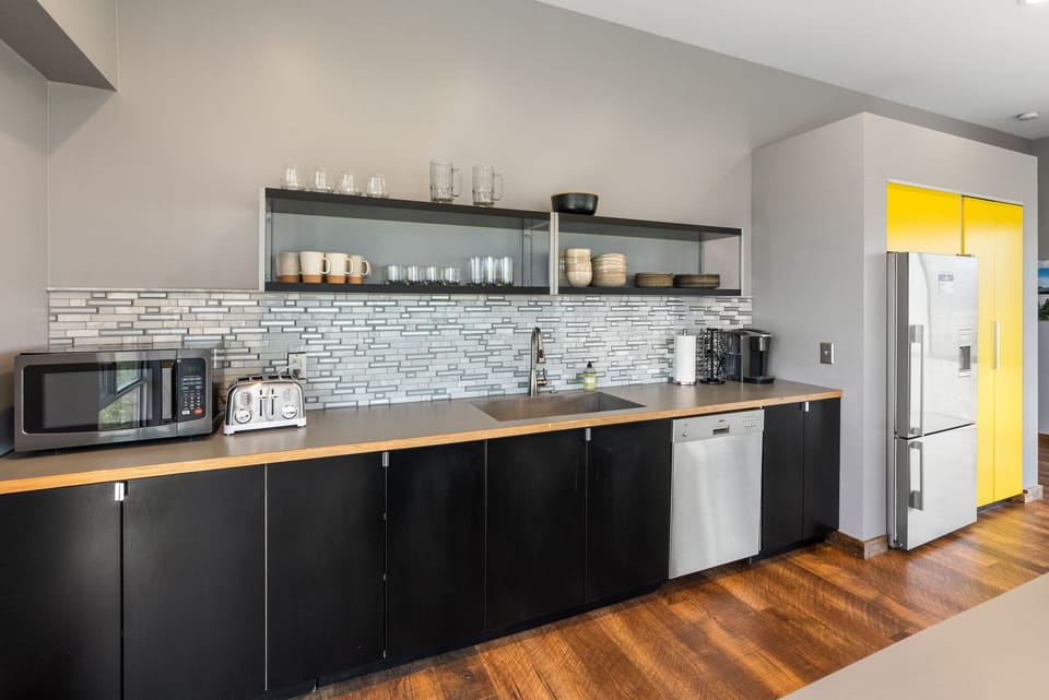 Full kitchen with Keurig Coffee Maker.