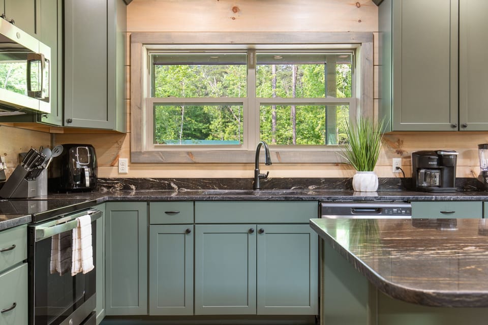 Fully Equipped Kitchen with Stainless Steel Appliances